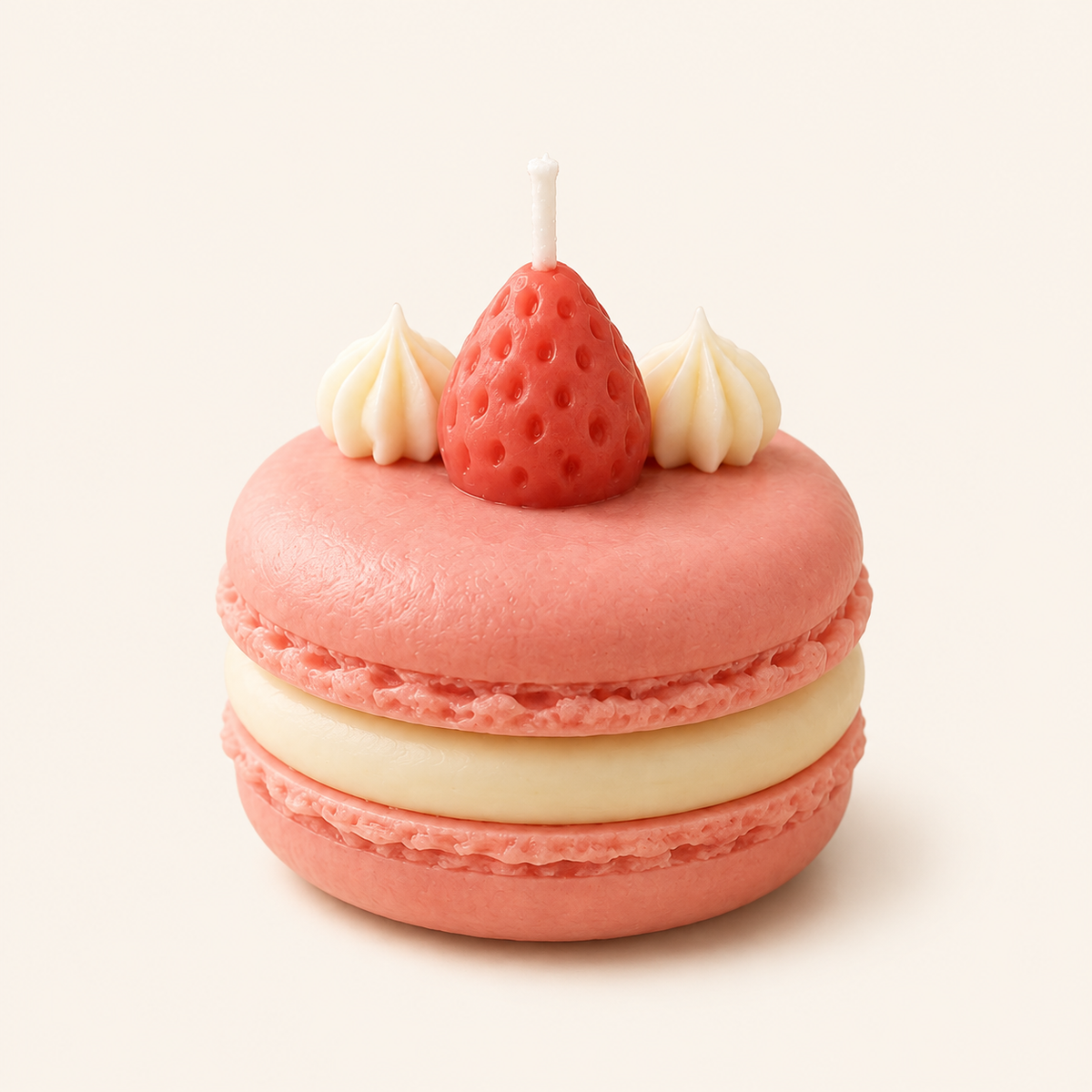 Nến thơm tạo hình bánh macaron dâu LittleCandle, trang trí và làm quà tặng – SF-004